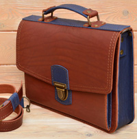 Лаконичный двухцветный кожаный портфель