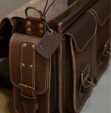 Вместительный кожаный мужской портфель
